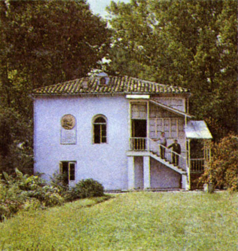 p285a
