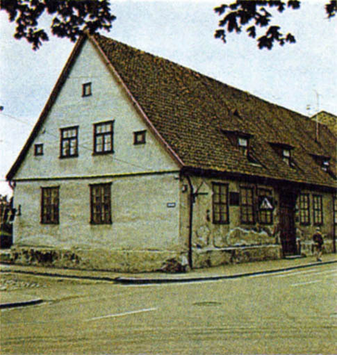 p328c